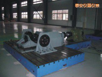 泰安微機控制驅動橋總成扭轉試驗機