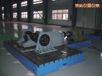 鐵嶺微機控制驅(qū)動橋總成扭轉(zhuǎn)試驗機
