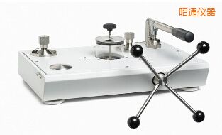 ��ͨҺ�w���^�yԇ��